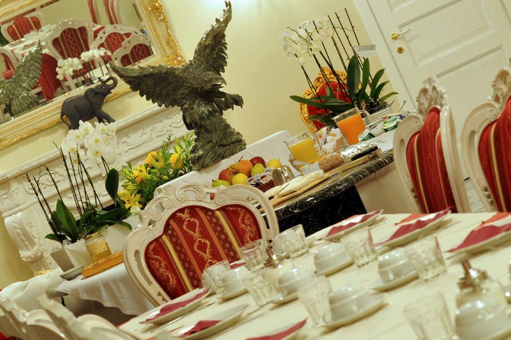 Agriturismo Cascina Varie Castagnito Eksteriør billede